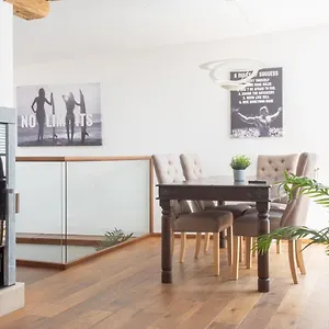 https://darebell-designerapartments-sporgasse.graz-austria-hotels.com