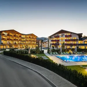 https://hotel-grunauerhof.salzburghotels.net