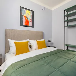 3* Aparthotel Numa I Strauss