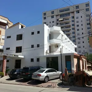 vizitați hotelul